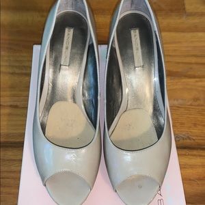 Bandolino Mylah Peep Toe Pumps